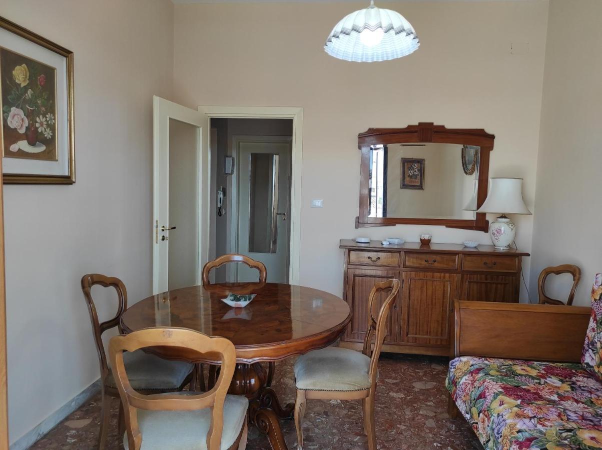 Apartmán La Colonna Holiday House Lecce Exteriér fotografie